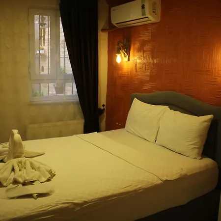 Taksim Bricktown 3*